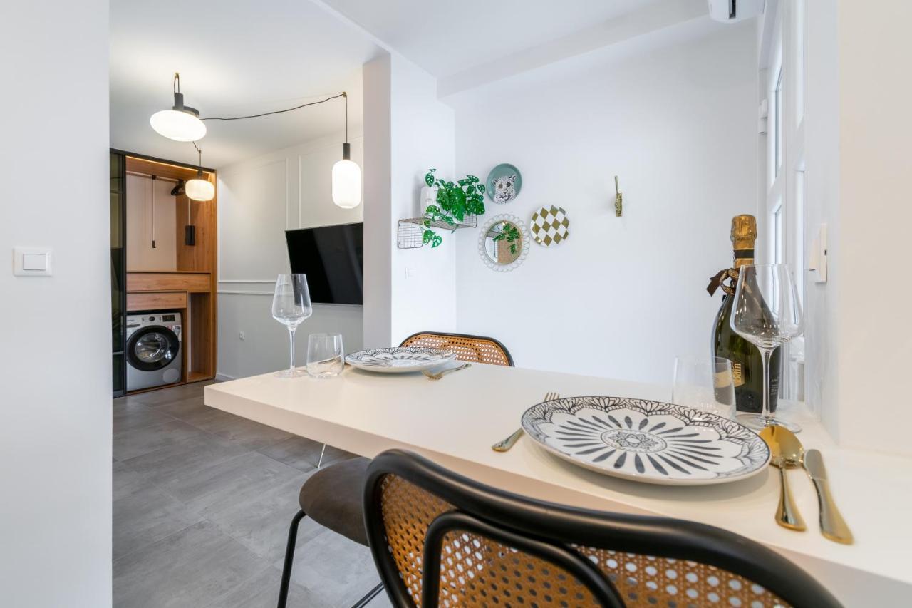 Studio Apartment Smile, Near Beach & Center, Free Parking, Balcony Μακάρσκα Εξωτερικό φωτογραφία